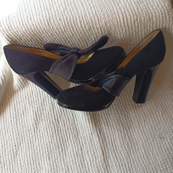 Cynthia Vincent suede and leather heels - Picture 1 of 7